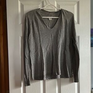 Liz Claiborne Heather Gray Knit Top